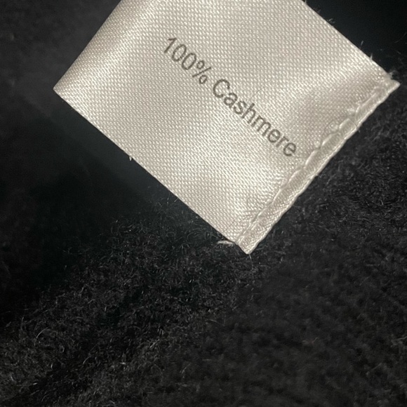 Cullen Cashmere Black Asymmetrical Bottom‎ Pullover Cashmere Sweater Size M - Picture 7 of 16